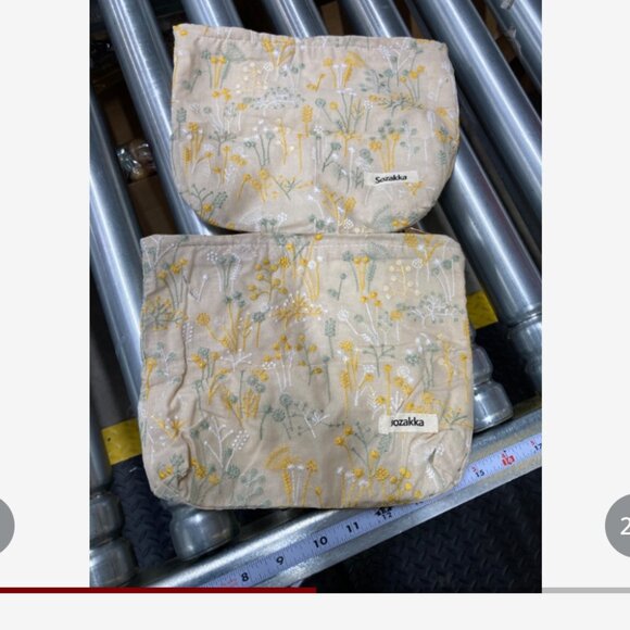 Flower Cosmetic Bags 2 PACK BUNDLE NEW! - Picture 2 of 9